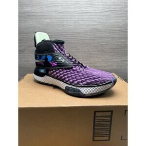 Nike Air Zoom Unvrs Sneakers Vivid Purple CQ6422-500. Men’s Size 4.